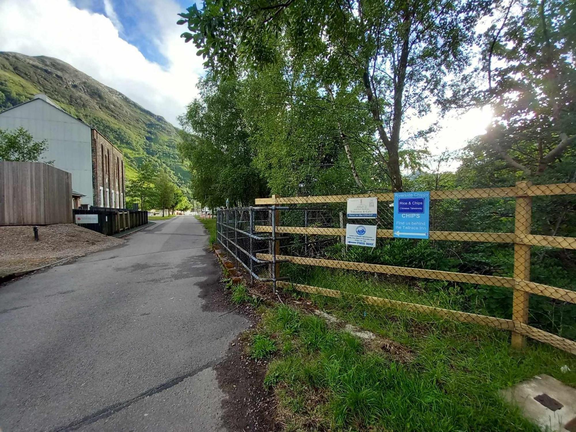 Leven And Linnhe Apartments, West Highland Way Holidays Kinlochleven Exterior photo